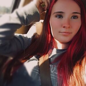 Meet your Posher, Mikayla